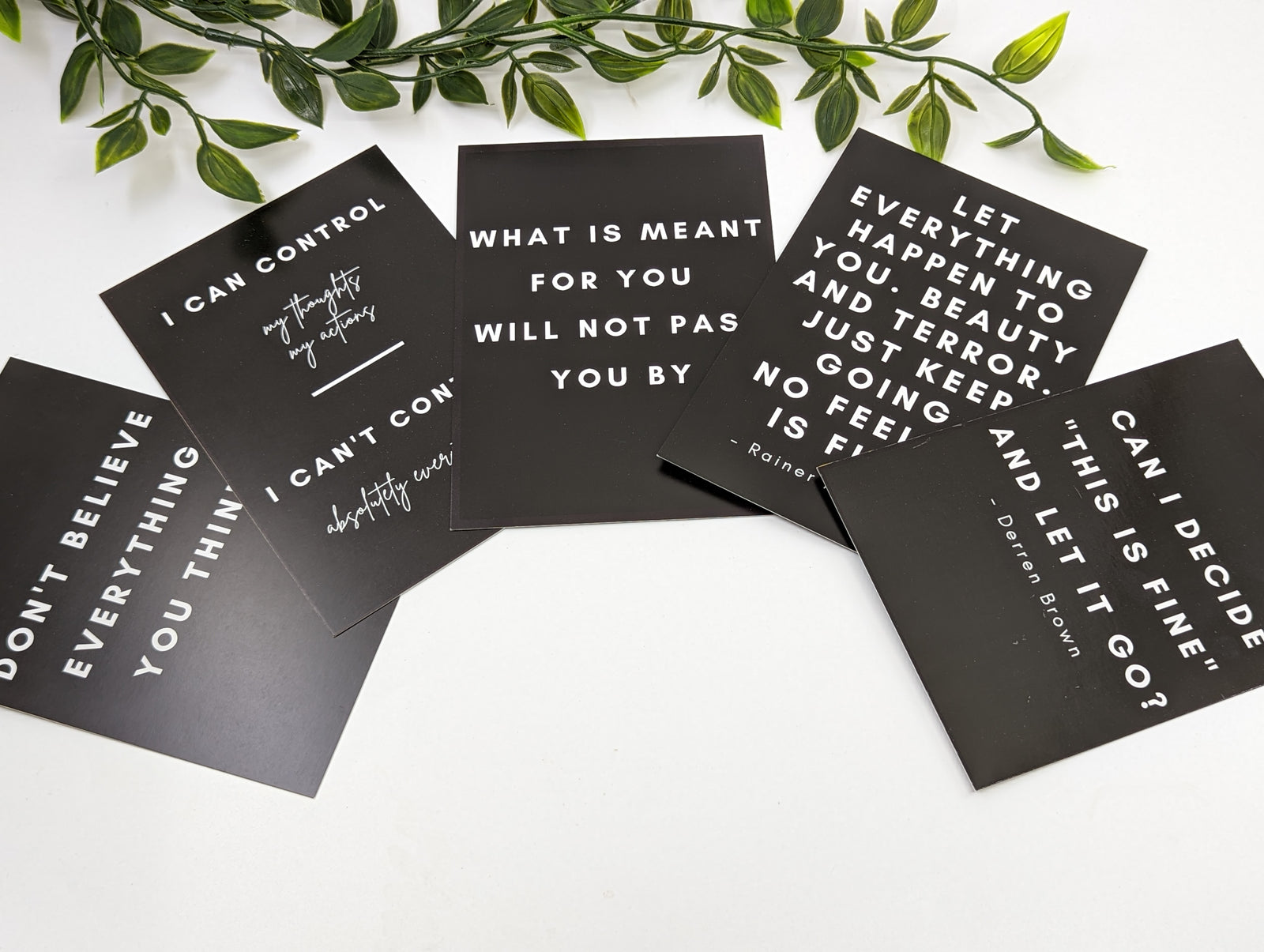 Black and White Quote Card Set