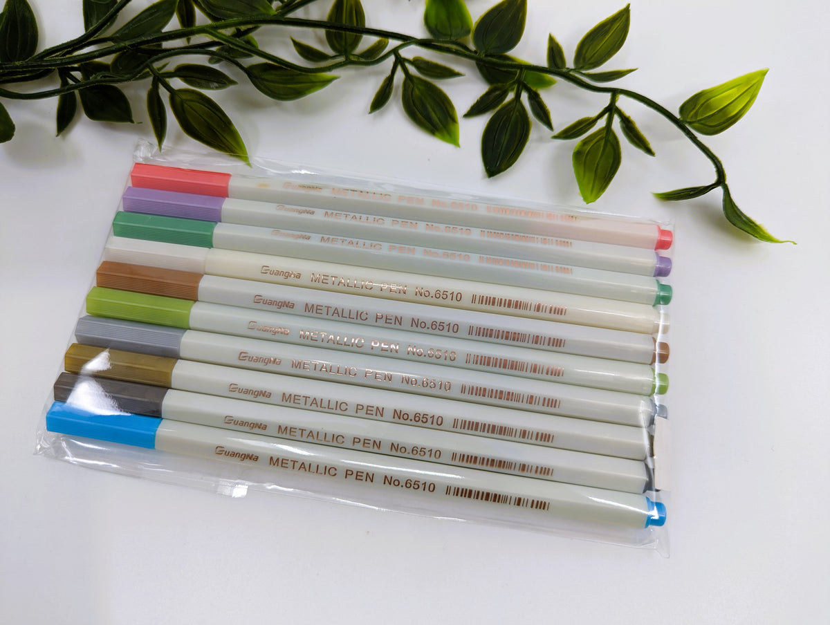 Metallic pen set